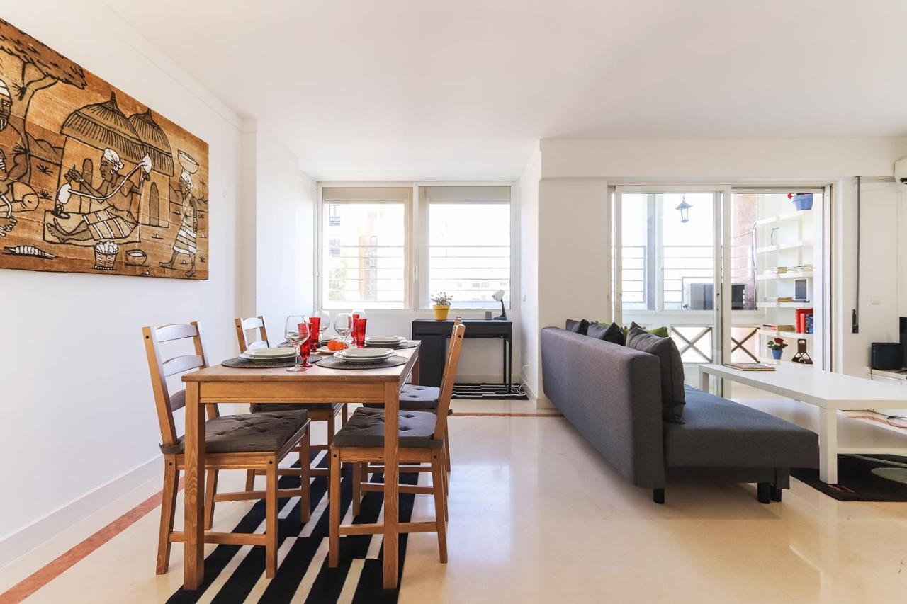 Lisbon Flower 360º - Your Lovely Flat With Pool And Parking Exterior foto